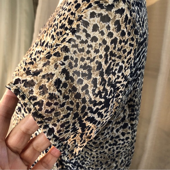 Leopard flowy dress size medium - Picture 10 of 12